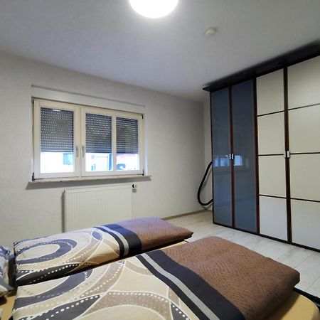 3 Zimmer Ferienwohnung Mit Eigenem Garten Trossingen Luaran gambar
